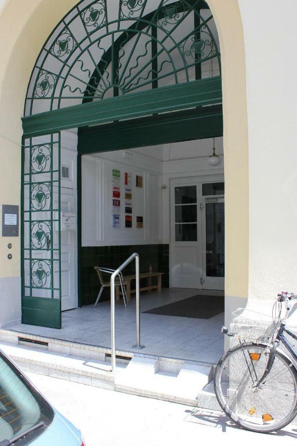 95M²-Apartment Tunnel Viena Exterior foto
